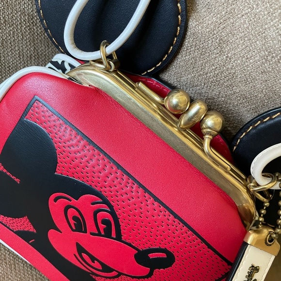 Disney X coach Mickey Mouse Ears BAG KISSLOCK limited Edition Rare Versatile - Picture 11 of 13